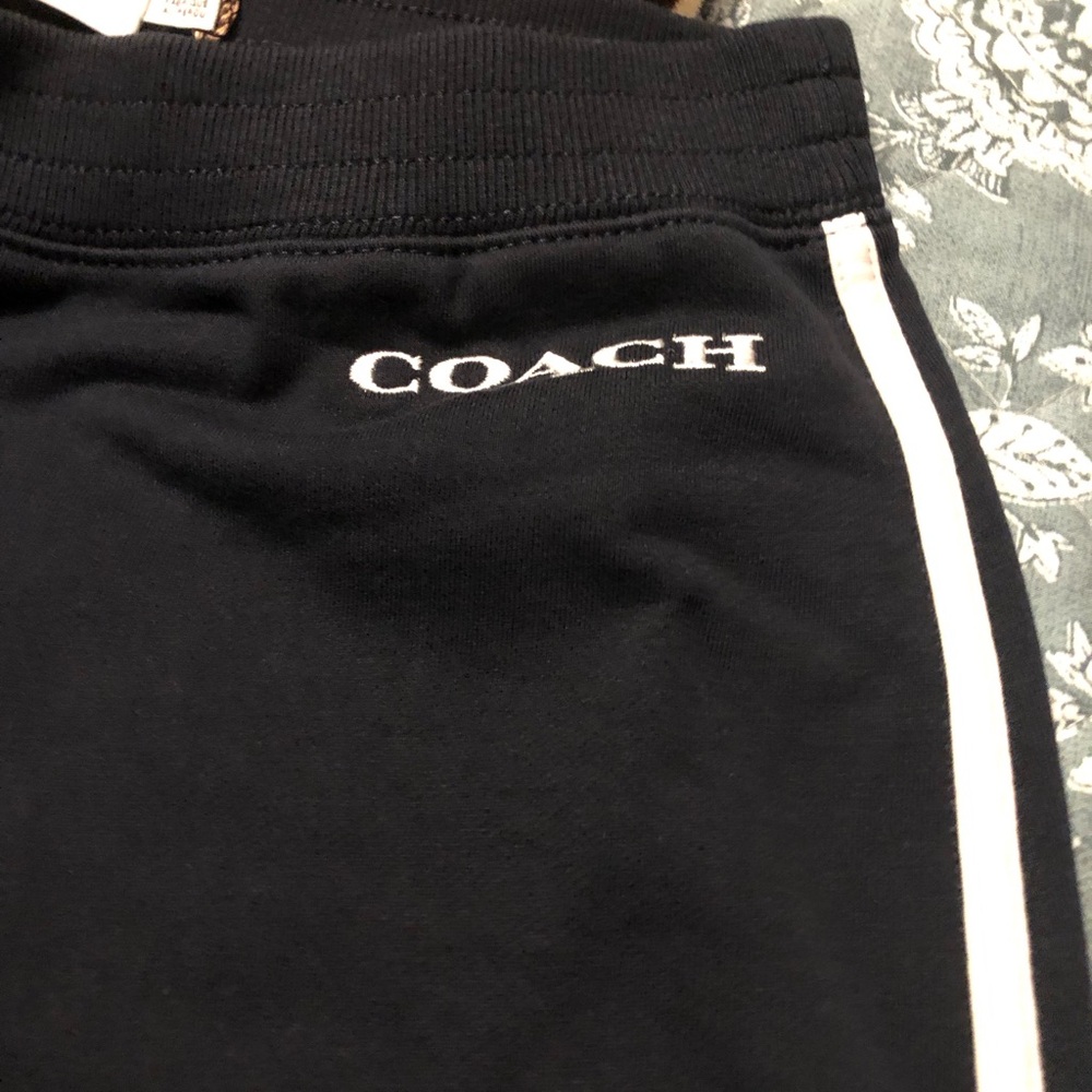 NWT Coach Essential Retro Sweat Shorts Navy/ White Trim - Picture 6 of 8